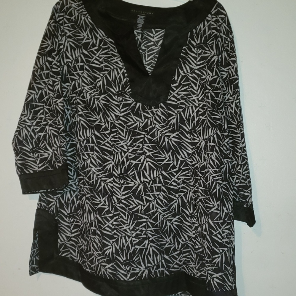 Quarte Sleeve blouse